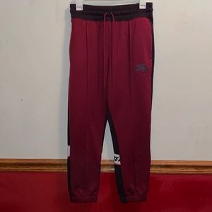 Stylish “NIKE AIR” Maroon&Red Sweatpants!